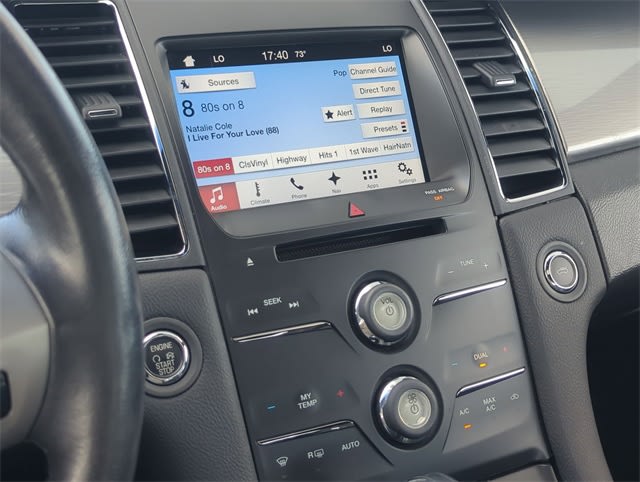 Thumbnail: 2016 Ford Taurus - 14