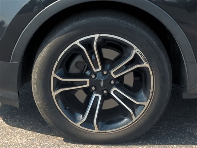 Thumbnail: 2014 Ford Explorer - 7