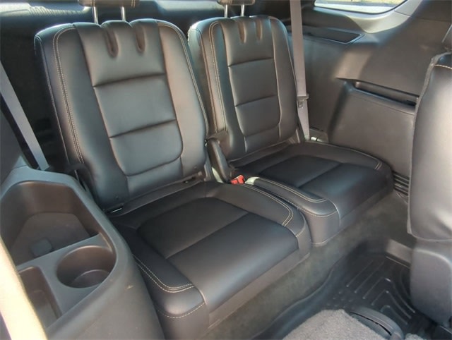 Thumbnail: 2014 Ford Explorer - 31
