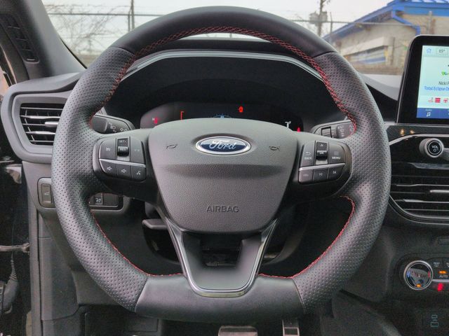 Thumbnail: 2023 Ford Escape - 13