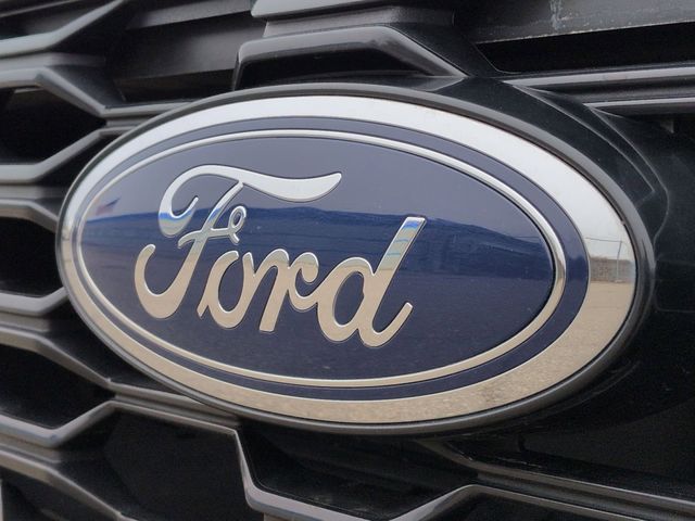 Thumbnail: 2023 Ford Escape - 7
