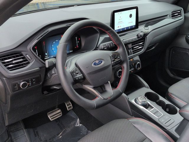 Thumbnail: 2023 Ford Escape - 2