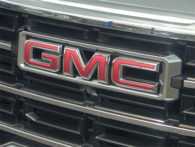 Thumbnail: 2025 GMC Acadia - 7