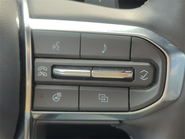 Thumbnail: 2025 GMC Acadia - 31