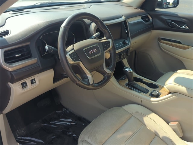 Thumbnail: 2017 GMC Acadia - 2