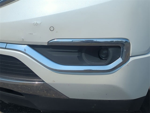 Thumbnail: 2017 GMC Acadia - 24