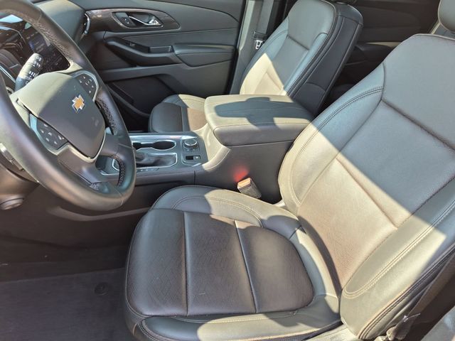 Thumbnail: 2023 Chevrolet Traverse - 10