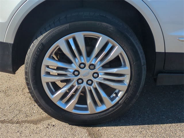 2018 Cadillac XT5 Premium Luxury 8