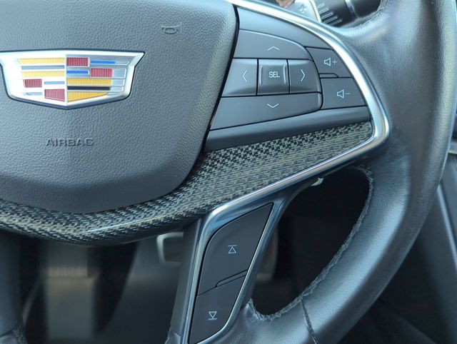Thumbnail: 2023 Cadillac XT5 - 30