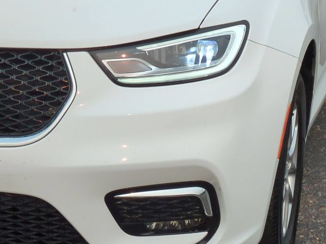 Thumbnail: 2024 Chrysler Pacifica - 24