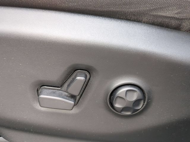 Thumbnail: 2024 Chrysler Pacifica - 26