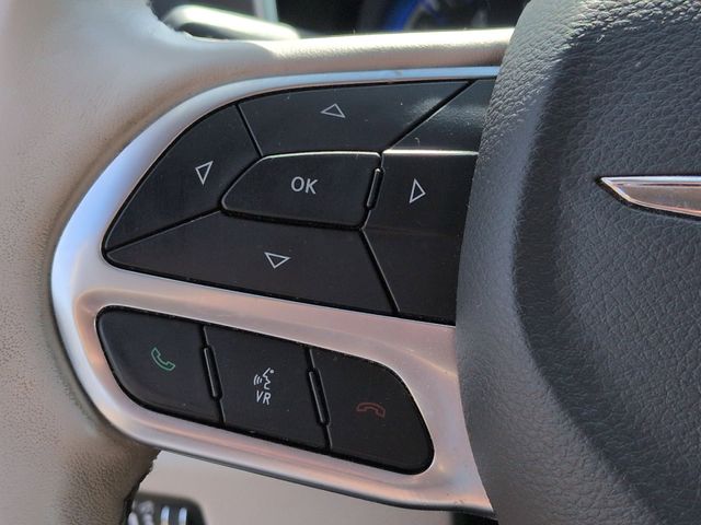 Thumbnail: 2020 Chrysler Pacifica - 31