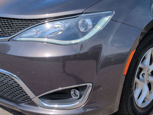 Thumbnail: 2020 Chrysler Pacifica - 22