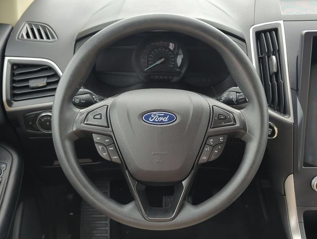 Thumbnail: 2023 Ford Edge - 13