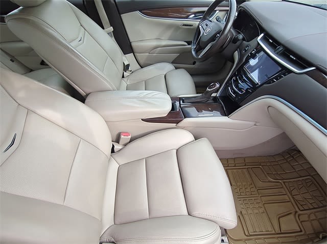 2014 Cadillac XTS Luxury 11