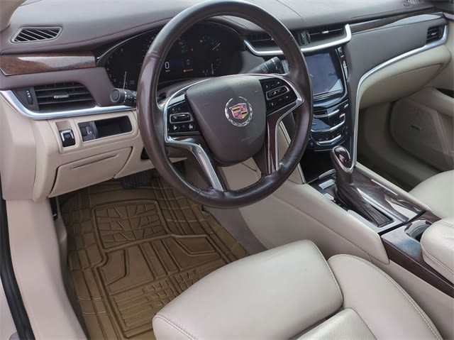 2014 Cadillac XTS Luxury 2