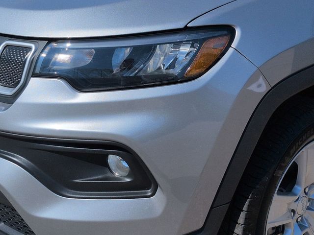 Thumbnail: 2022 Jeep Compass - 24