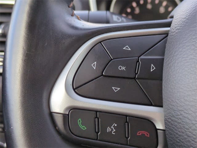 Thumbnail: 2020 Jeep Compass - 30