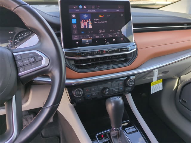 2022 Jeep Compass Limited 14