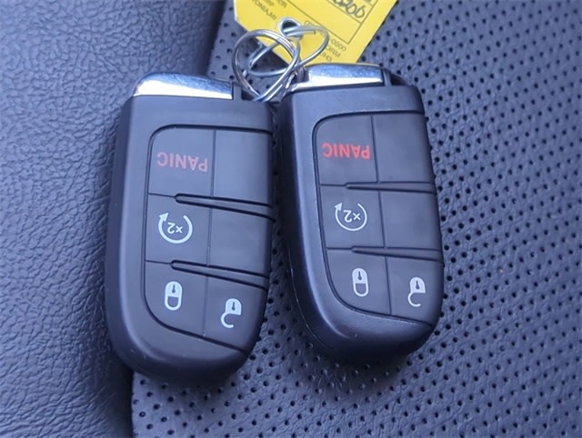 Thumbnail: 2020 Jeep Compass - 18