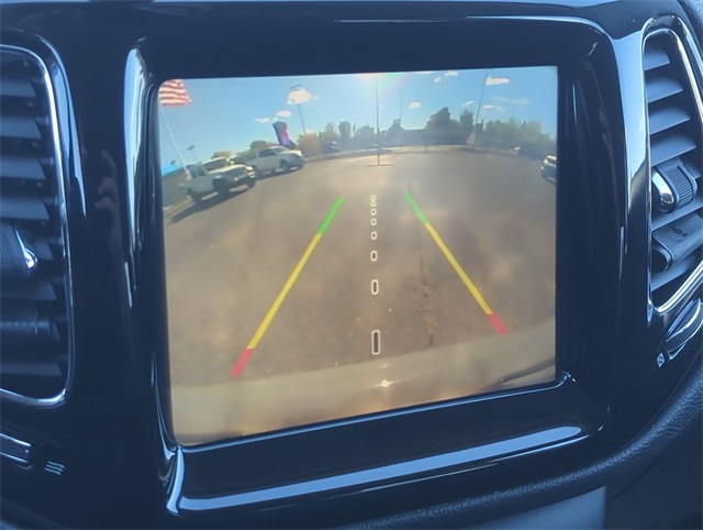 Thumbnail: 2020 Jeep Compass - 33