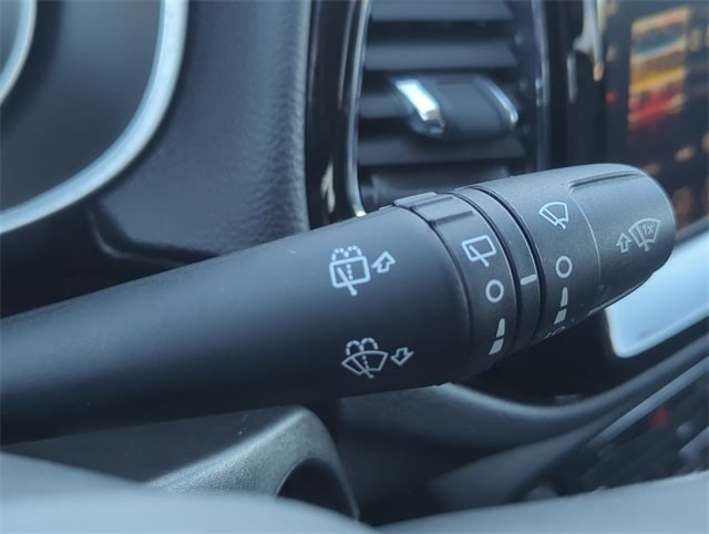 Thumbnail: 2020 Jeep Compass - 31