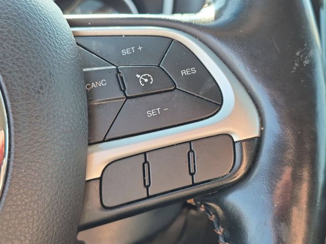Thumbnail: 2020 Jeep Compass - 30