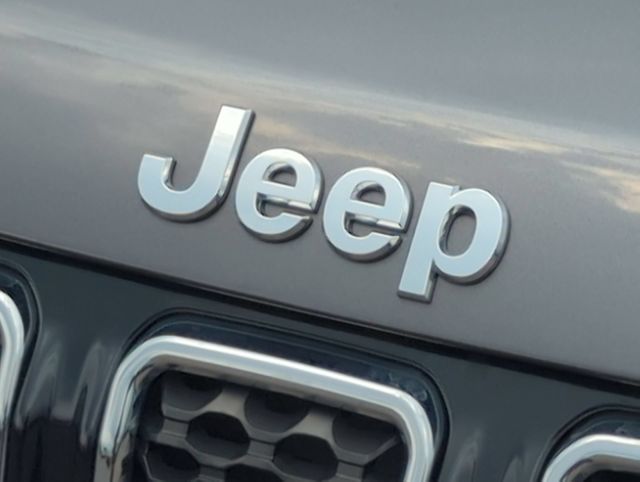 Thumbnail: 2023 Jeep Compass - 7