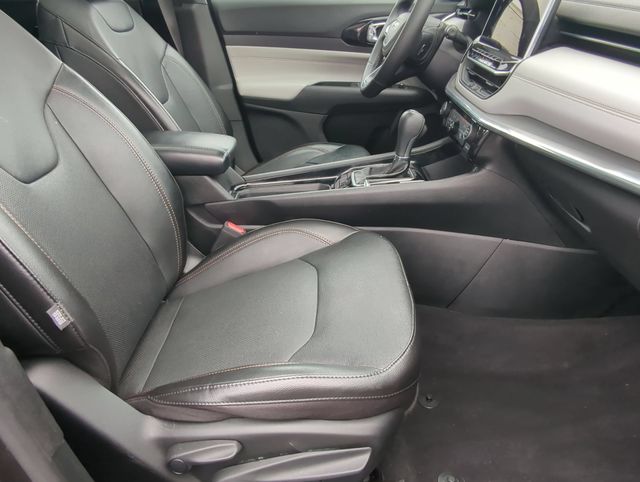 Thumbnail: 2023 Jeep Compass - 11