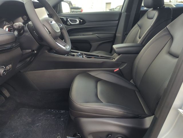 Thumbnail: 2026 Jeep Compass - 10