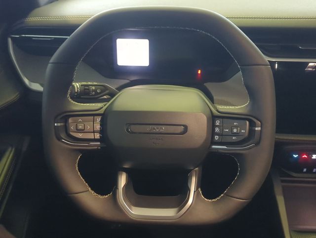 Thumbnail: 2026 Jeep Cherokee - 9
