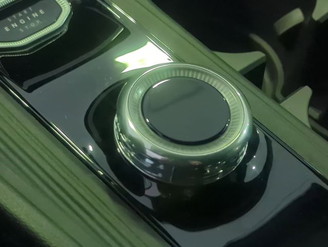 Thumbnail: 2026 Jeep Cherokee - 25