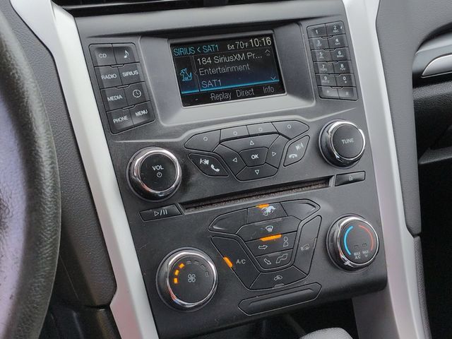 Thumbnail: 2015 Ford Fusion - 32