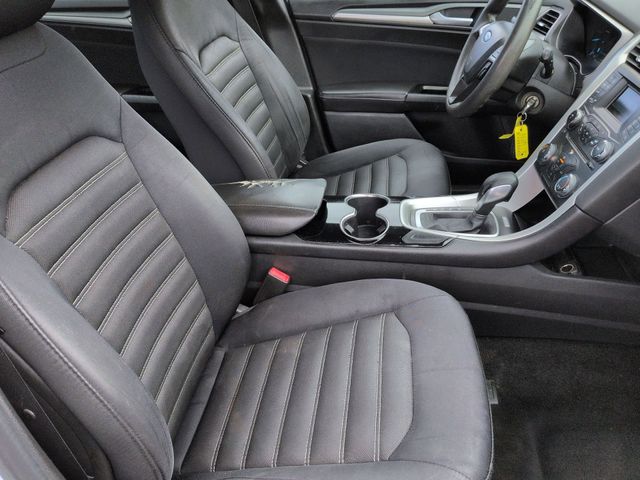 Thumbnail: 2015 Ford Fusion - 27