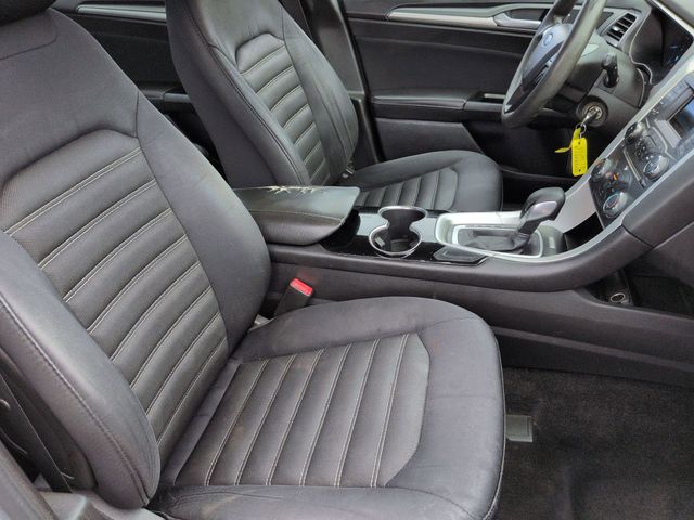 Thumbnail: 2015 Ford Fusion - 11