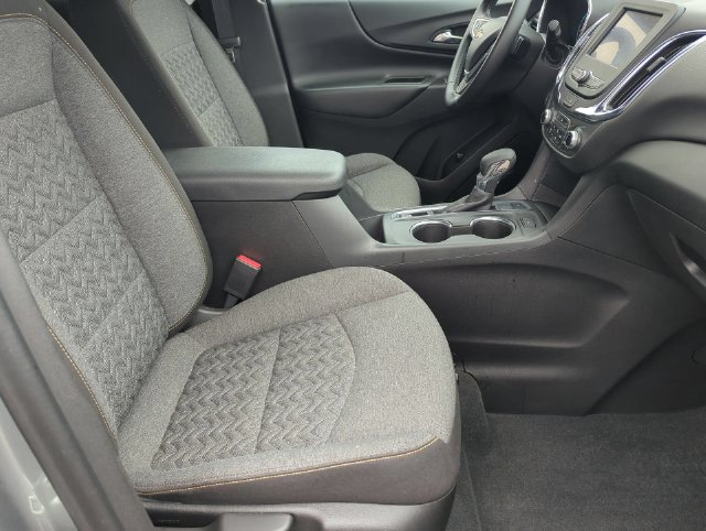 Thumbnail: 2023 Chevrolet Equinox - 10