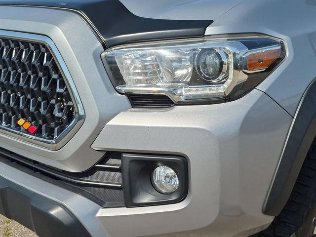 Thumbnail: 2019 Toyota Tacoma - 23