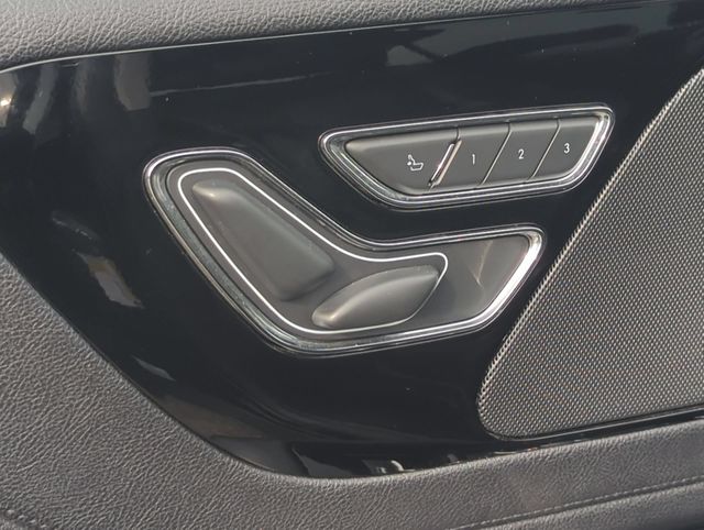 Thumbnail: 2021 Lincoln Aviator - 26