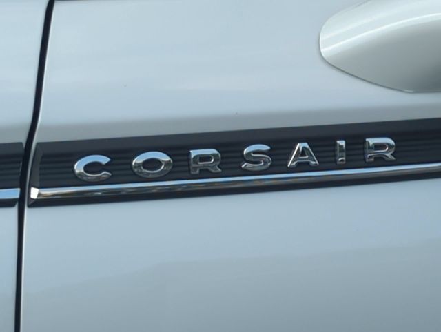 Thumbnail: 2023 Lincoln Corsair - 25