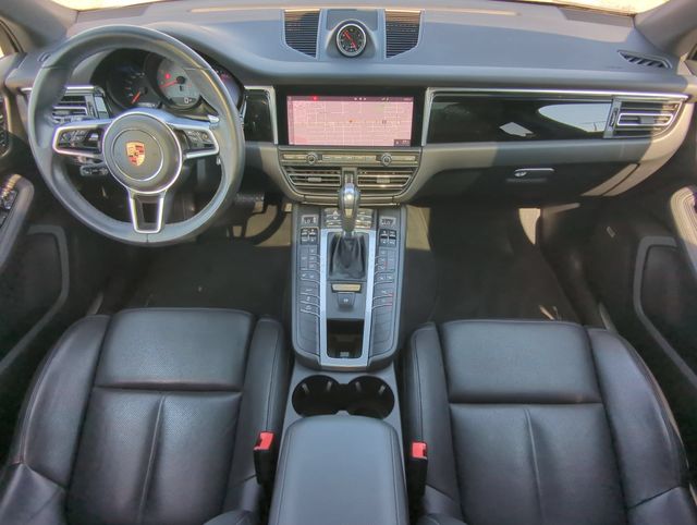 Thumbnail: 2020 Porsche Macan - 9
