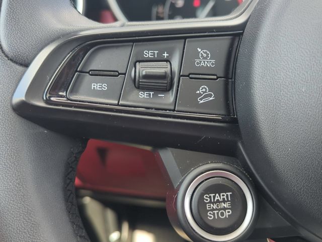 Thumbnail: 2021 Alfa Romeo Stelvio - 31