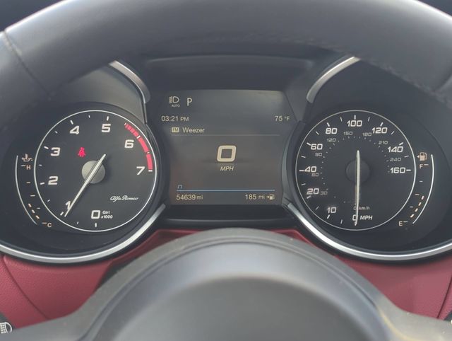 Thumbnail: 2021 Alfa Romeo Stelvio - 16