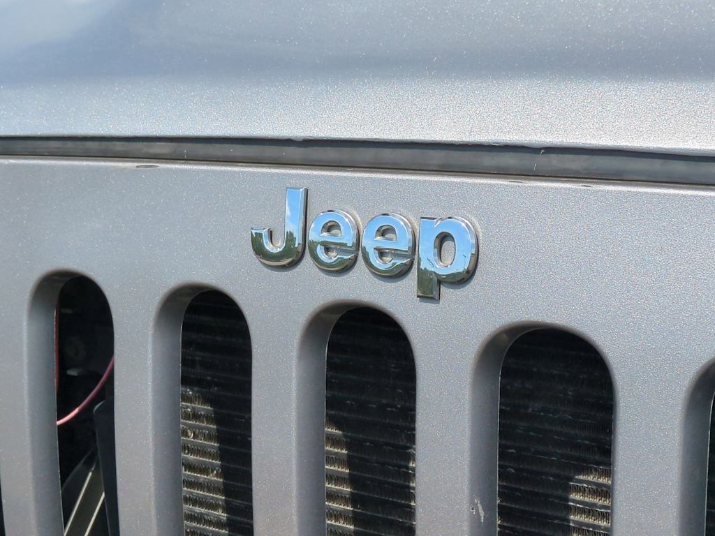 Thumbnail: 2014 Jeep Wrangler - 6