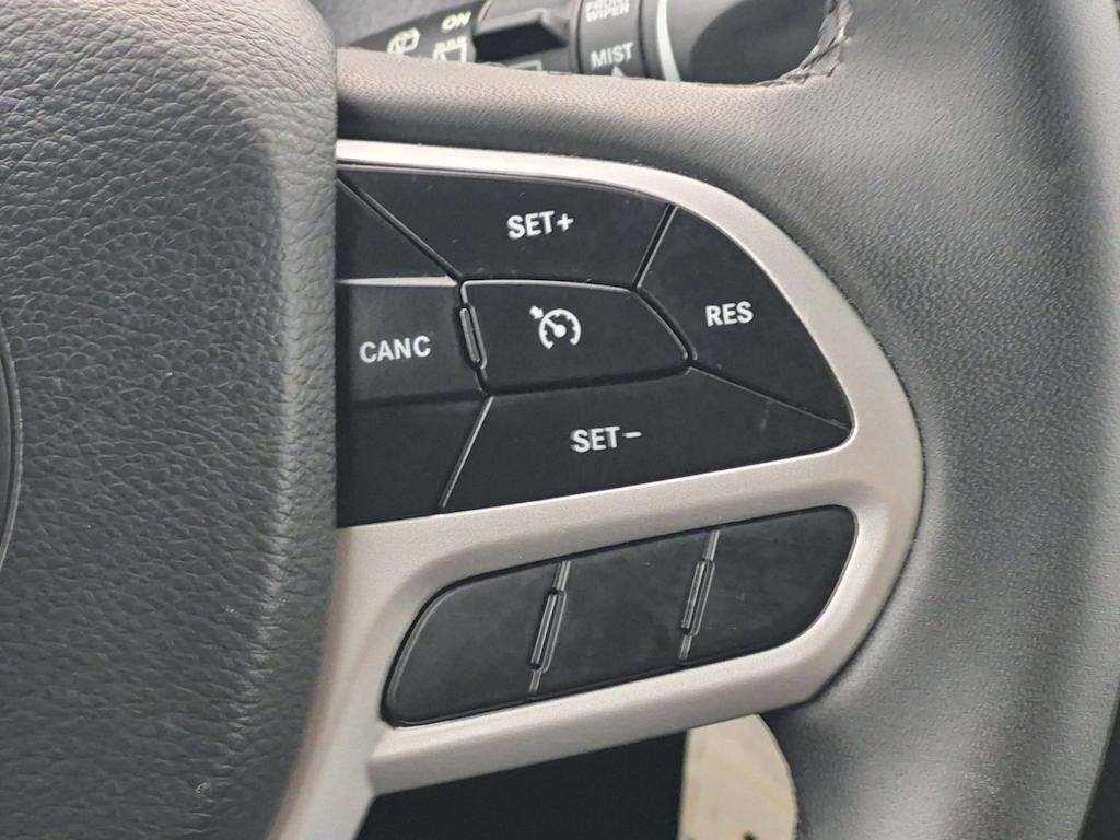 Thumbnail: 2022 Jeep Cherokee - 30
