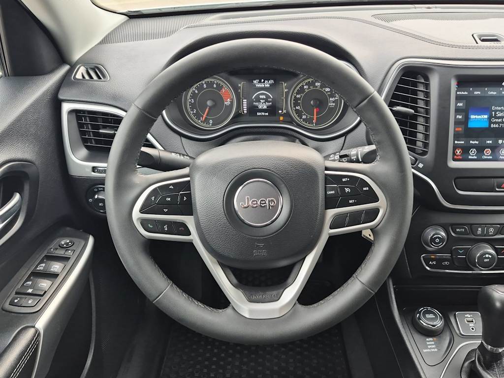 Thumbnail: 2022 Jeep Cherokee - 13