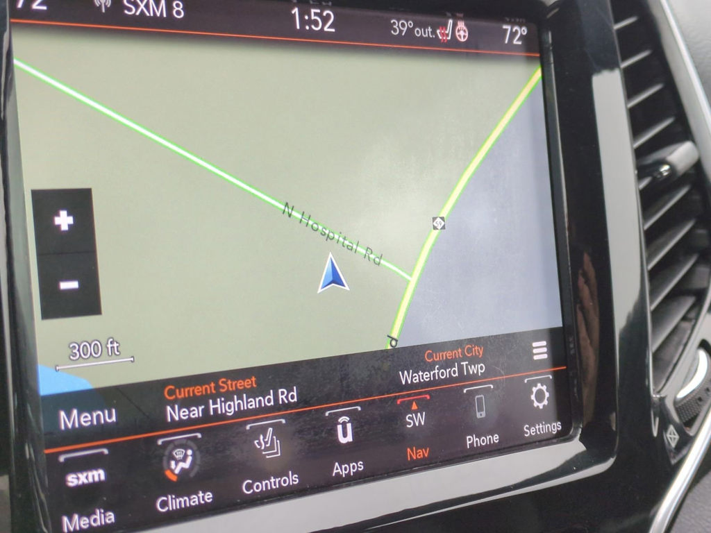 Thumbnail: 2020 Jeep Cherokee - 32