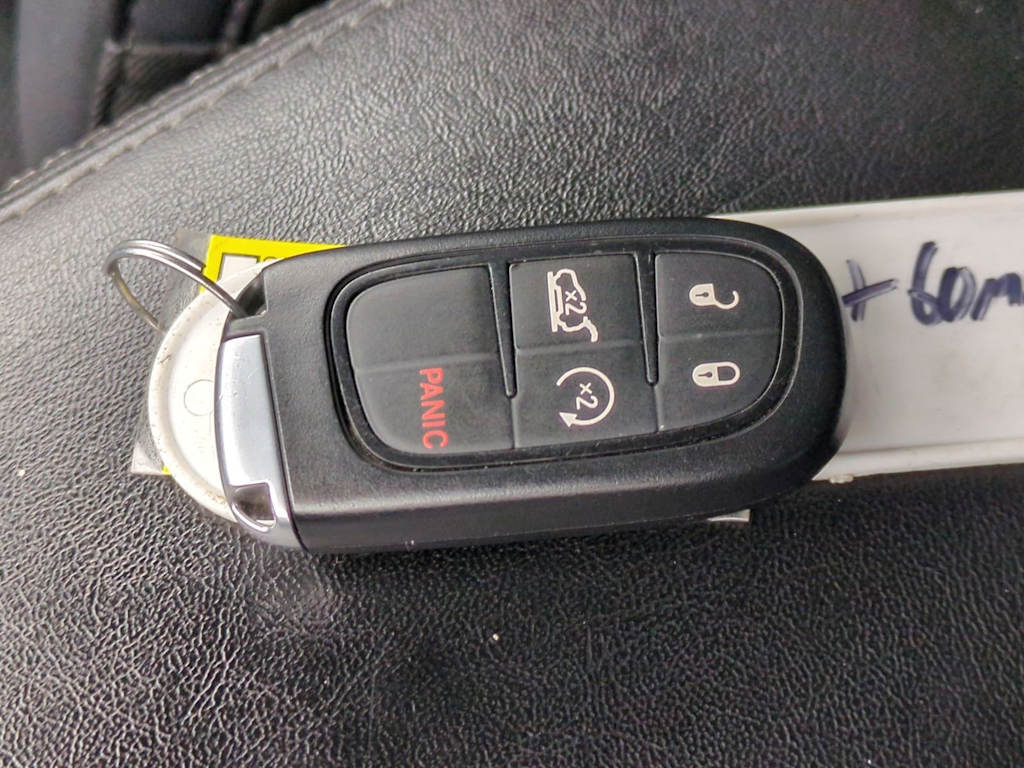 Thumbnail: 2020 Jeep Cherokee - 18