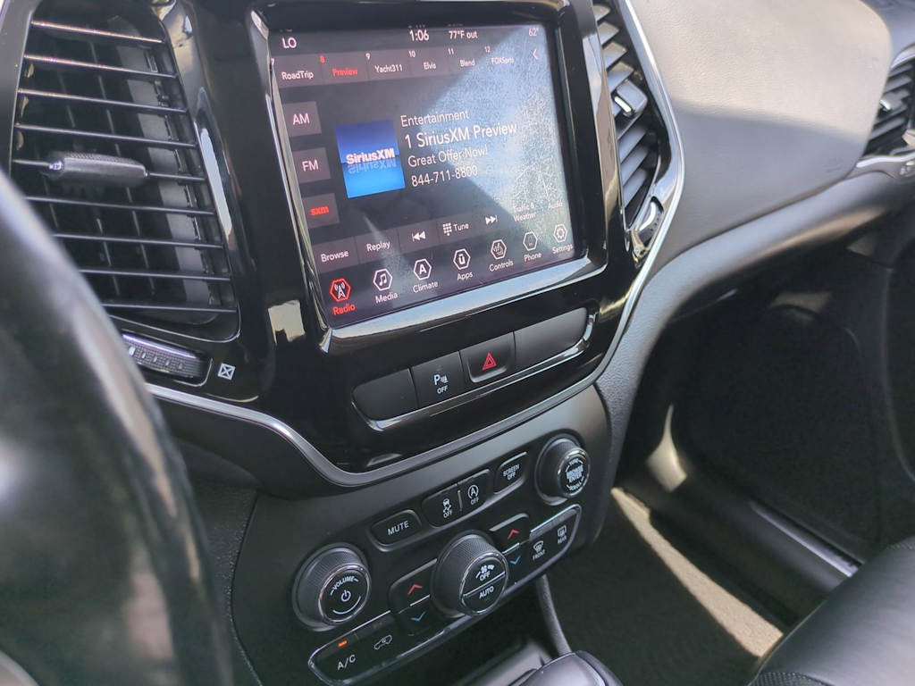 Thumbnail: 2020 Jeep Cherokee - 13