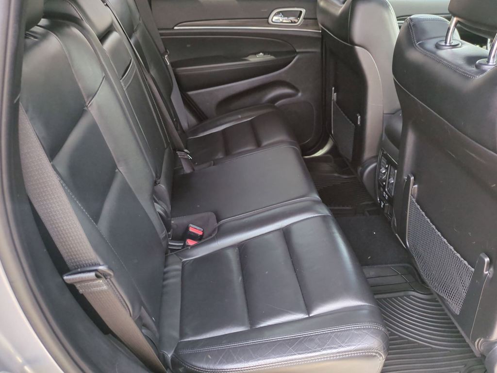 Thumbnail: 2021 Jeep Grand Cherokee - 28