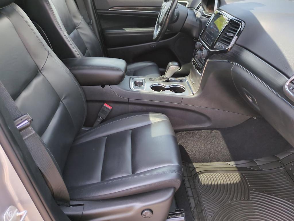 Thumbnail: 2021 Jeep Grand Cherokee - 11